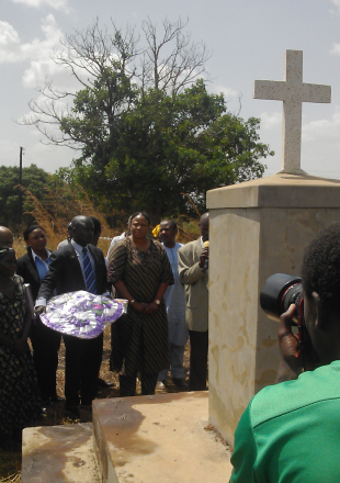 ICC Prosecutor, Fatou Bensouda, visits the the memorial site for the Lukodi massacre of 2004.